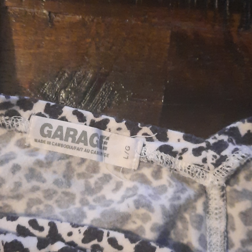 Snow Leopard tee - Picture 2 of 6